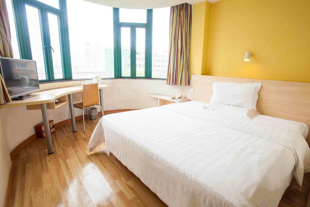 7Days Inn Dongguan Honghuating Branch Habitación foto